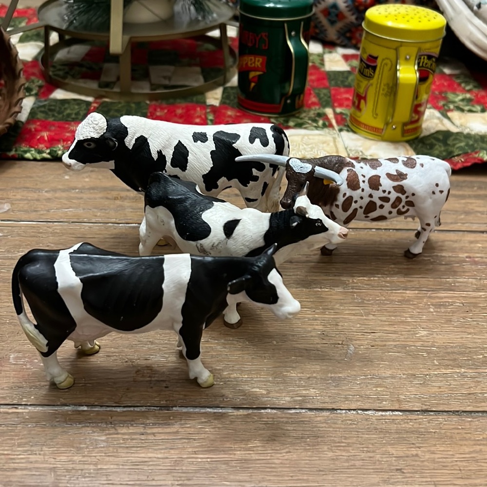 Schleich cow bull figurine set big county farm battat